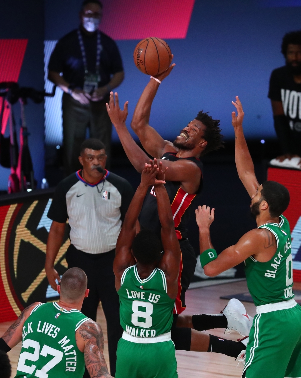 Herro pone a los Heat a un triunfo de las Finales de la NBA