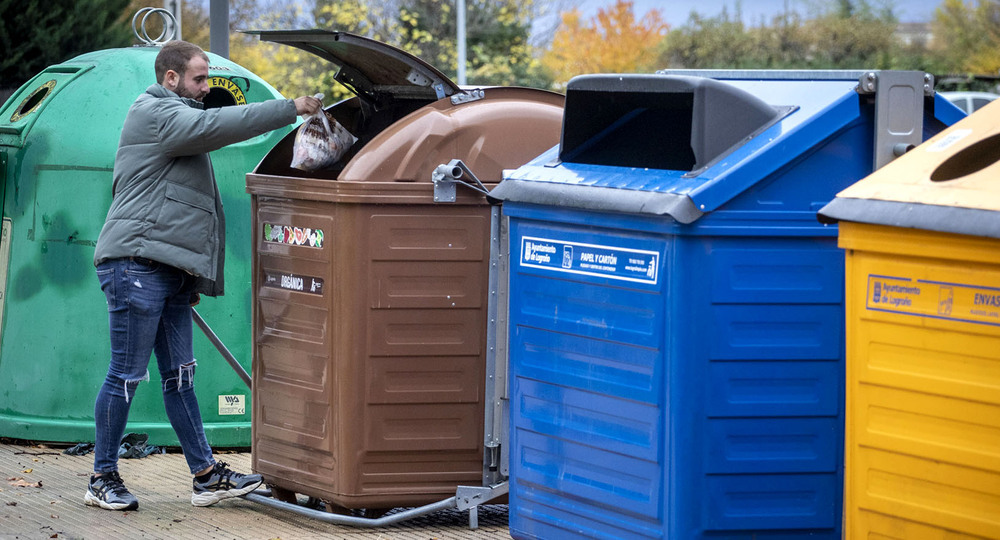 Contenedores de basura para compostaje