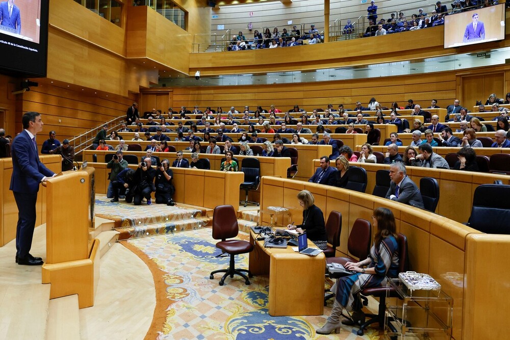 El presidente Sánchez interviene durante la sesión del Congreso que debate las enmiendas a la reforma de la Constitución