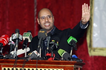 El hijo de Gadafi registra su candidatura a las presidenciales