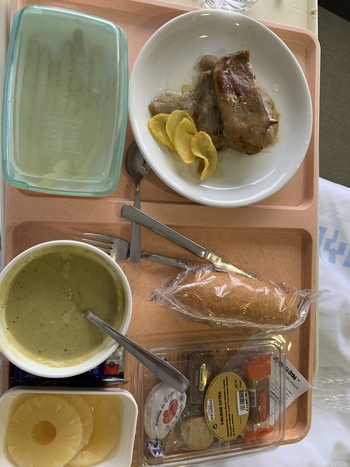 Los hospitales ofrecen menús especiales estas fiestas