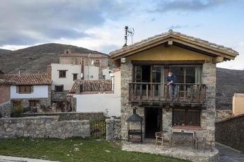 El turismo nacional llena las casas rurales de La Rioja