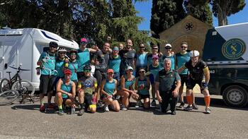 La Guardia Civil escolta a corredoras de Club Maratón Rioja