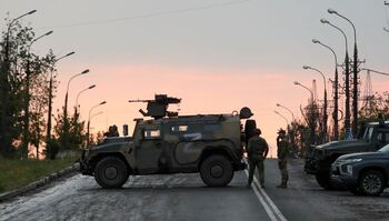 Rusia prosigue su ofensiva en Lugansk