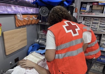 Cruz Roja atiende a 52 personas en el primer día de fiestas