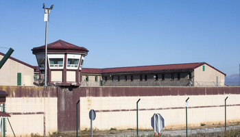El servicio médico de la cárcel de Logroño, bajo mínimos