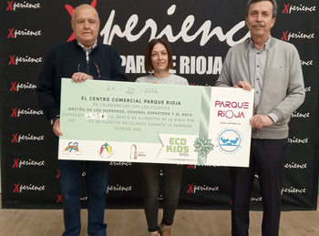 Parque Rioja entrega 245 euros al Banco de Alimentos