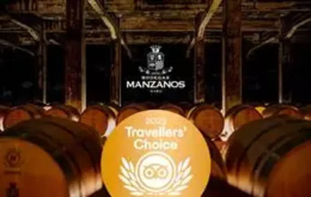 Bodegas Manzanos Haro recibe el premio Traveller's choice