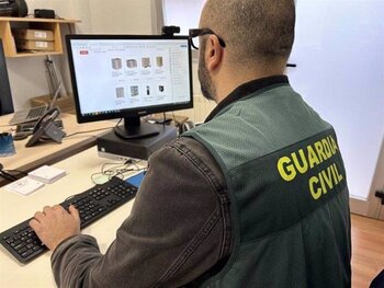 La Guardia Civil investiga a 17 personas por estafas on line