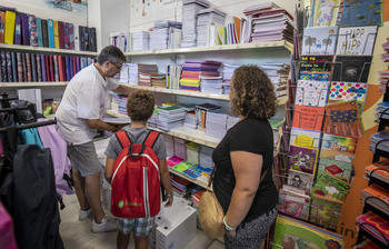 Logroño asigna 1.065 ayudas para material escolar en infantil