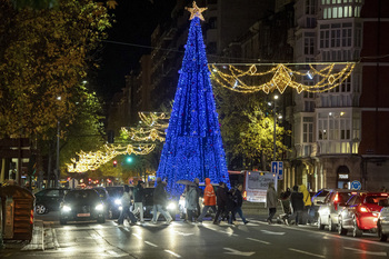 1,2 millones de luces anticipan la Navidad en Logroño
