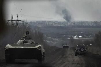 Rusia intenta aplastar la resistencia ucraniana en Bajmut