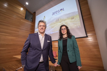 Aresol invertirá 320 millones en 9 parques fotovoltaicos