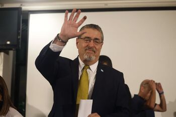 Arévalo gana las elecciones presidenciales de Guatemala