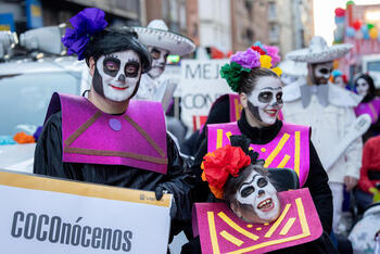 El Colegio Salesianos gana el desfile de carnaval de Logroño