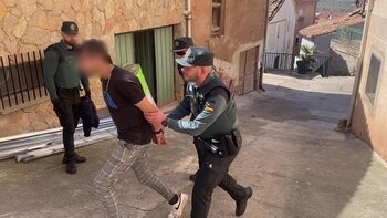 Un detenido en Albelda por apuñalar a un menor de 15 años