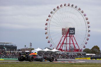 Verstappen, por delante de 'Checo' y Sainz en Suzuka