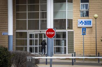 IU denuncia 84 despidos en el Hospital de Calahorra